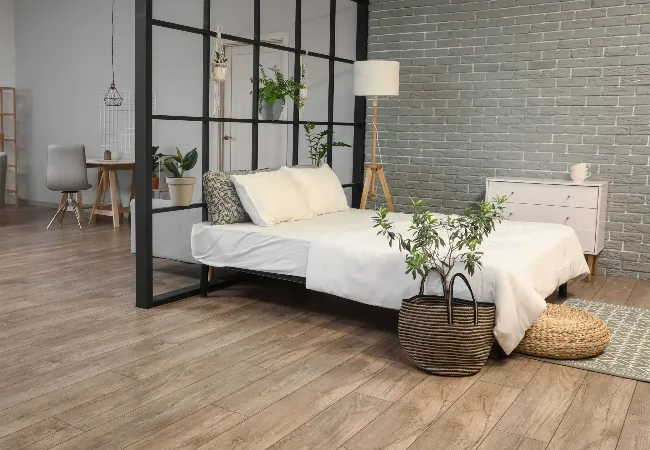 Bedroom Laminate Flooring